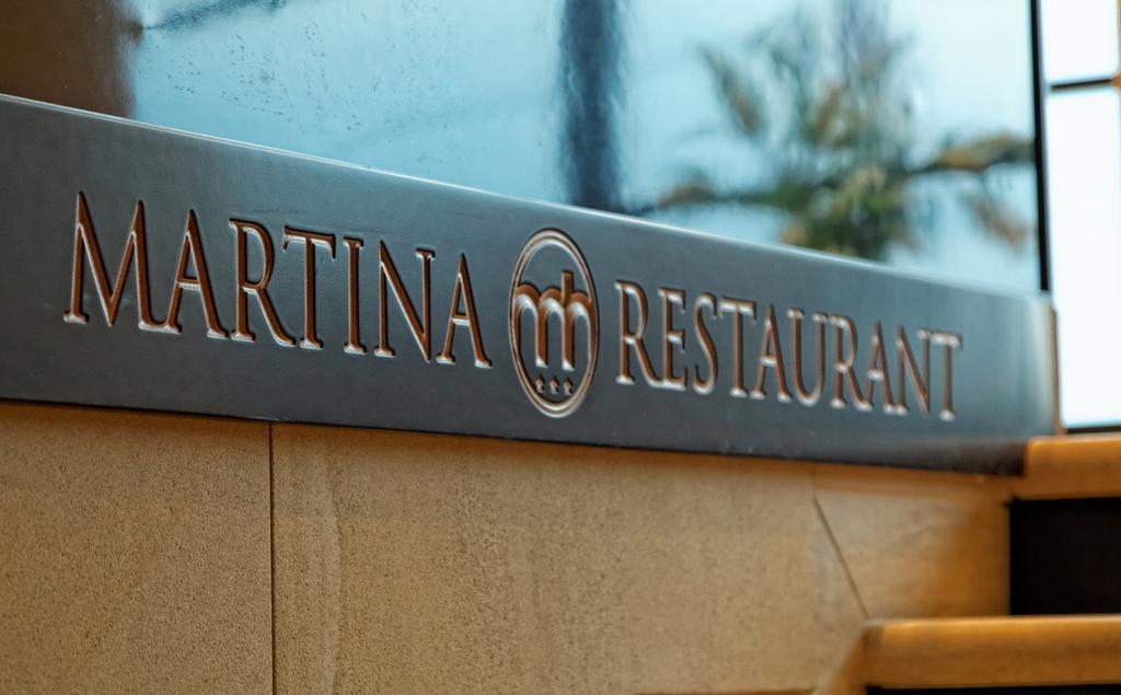 Hotel Martina ジニン エクステリア 写真