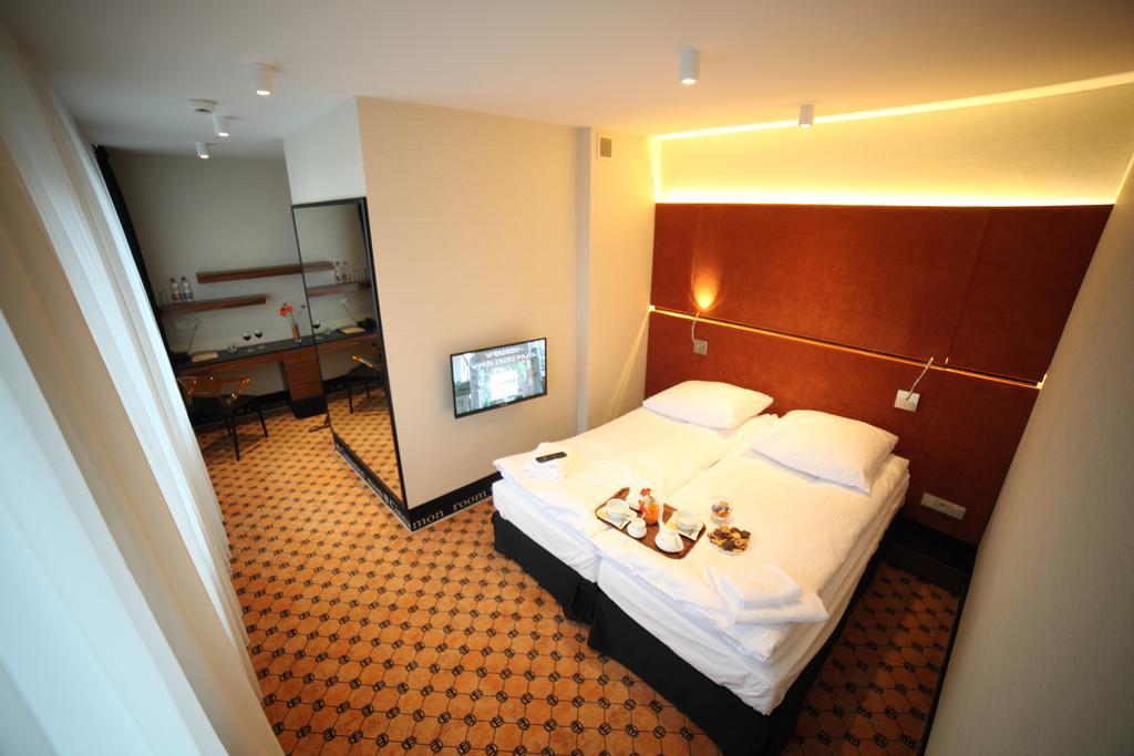 Hotel Martina ジニン 部屋 写真