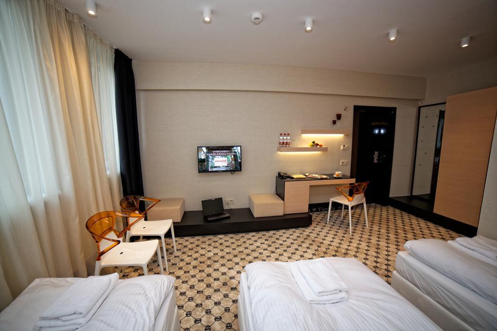 Hotel Martina ジニン 部屋 写真